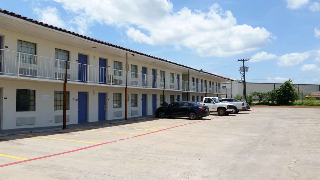 Motel 6-Corsicana, Tx Εξωτερικό φωτογραφία